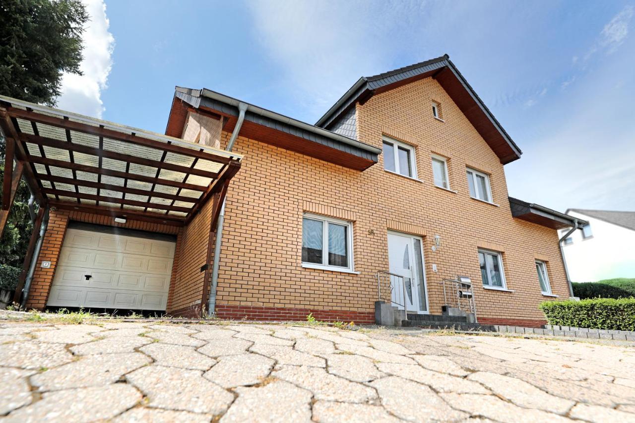 Goldhouse - Sauna, Whirlpool, Switch, Darts & Mehr Andernach Luaran gambar