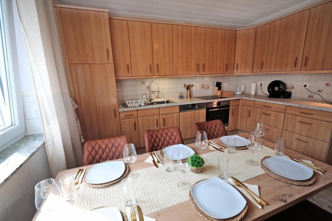 Goldhouse - Sauna, Whirlpool, Switch, Darts & Mehr Andernach Luaran gambar
