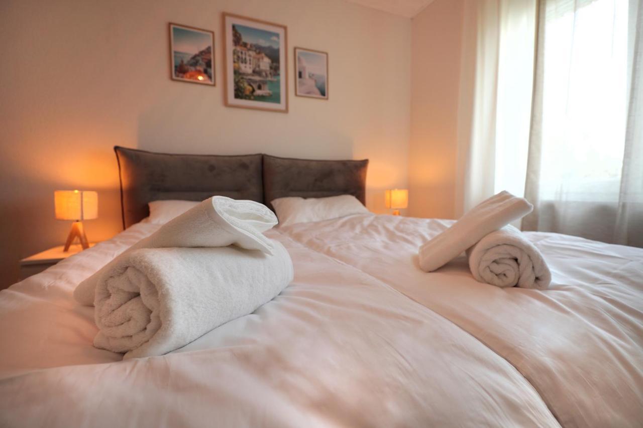 Goldhouse - Sauna, Whirlpool, Switch, Darts & Mehr Andernach Luaran gambar
