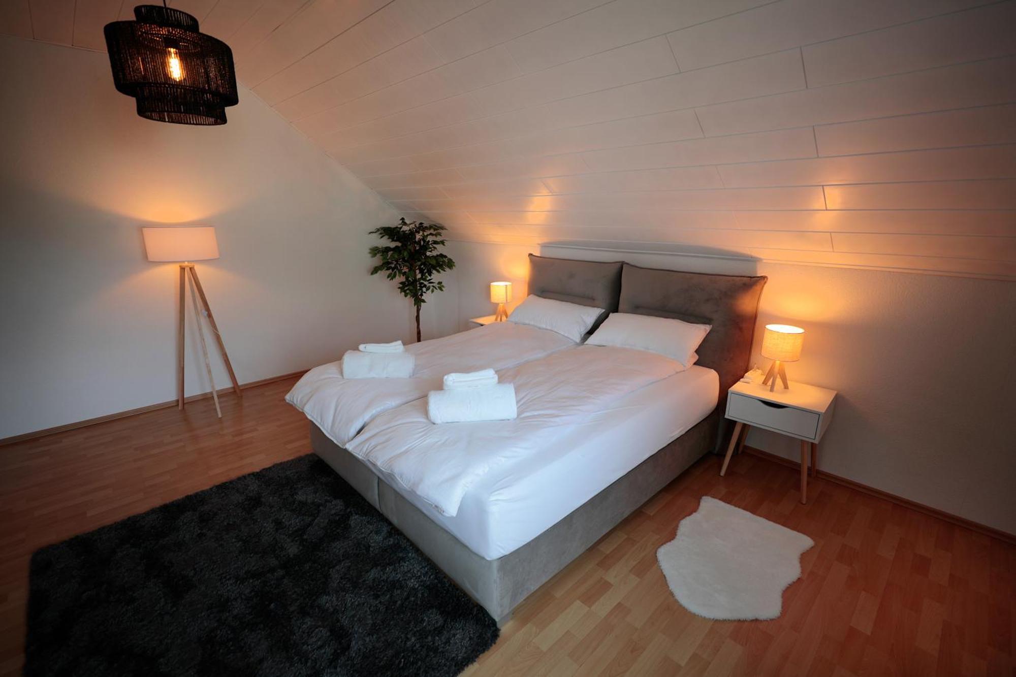Goldhouse - Sauna, Whirlpool, Switch, Darts & Mehr Andernach Luaran gambar